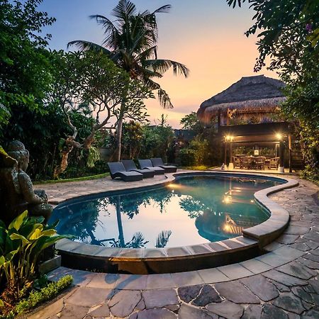 Villa Sujati Ubud Exteriör bild