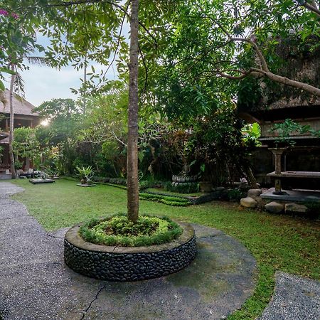 Villa Sujati Ubud Exteriör bild