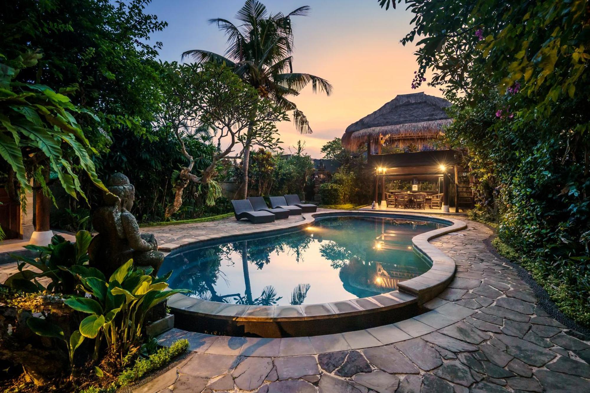 Villa Sujati Ubud Exteriör bild